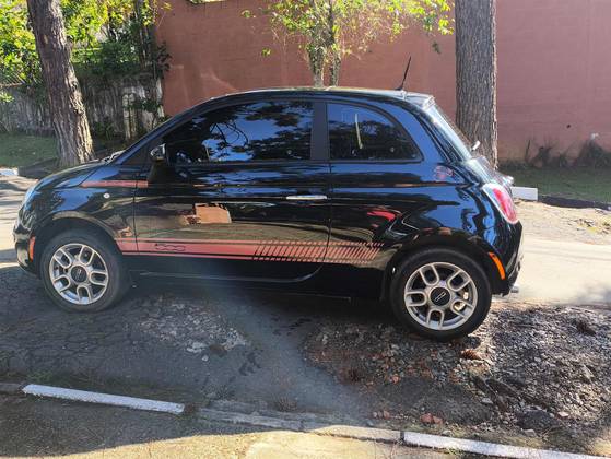 FIAT 500 1.4 CULT 8V FLEX 2P AUTOMATIZADO FIAT 500 1.4 CULT 8V FLEX 2P AUTOMATIZADO